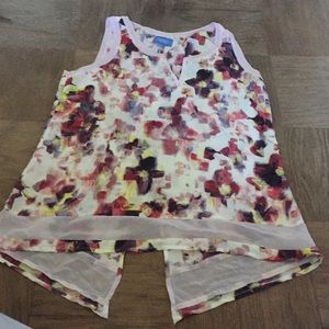 Simply Vera tank top